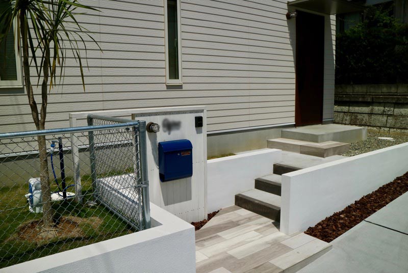 西海岸風の爽やかなオープンファサード 外構エクステリアを柏市 流山市 印西市などでお悩みならガーデン タイム